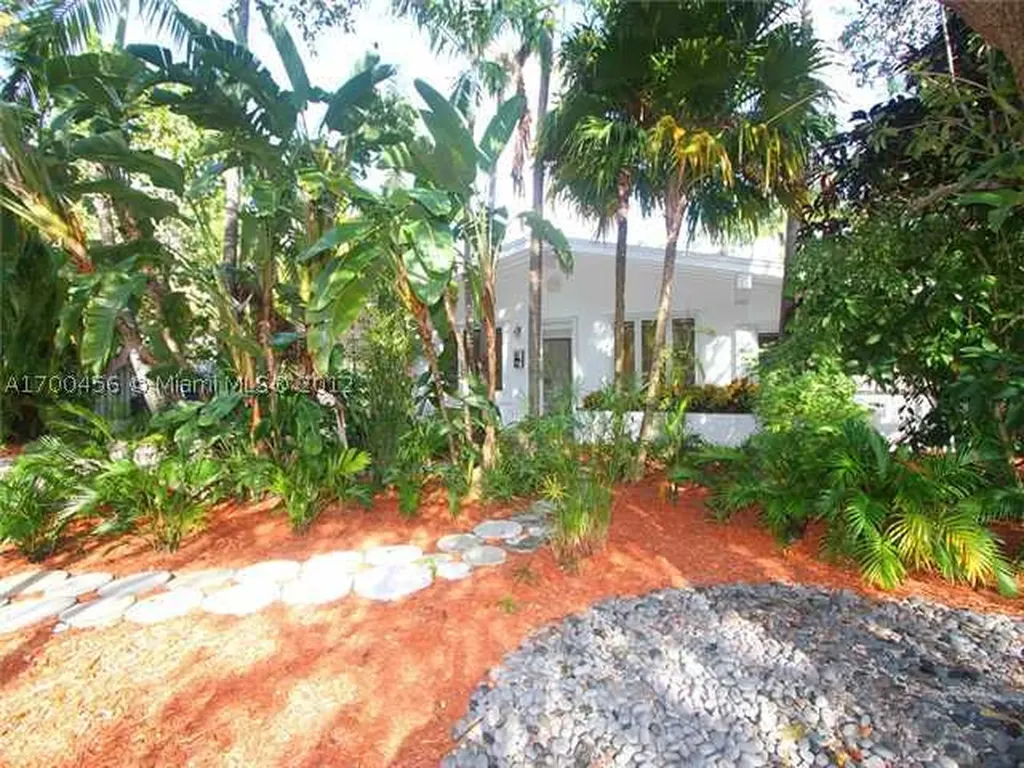 255 Glenridge Road Key Biscayne FL 33149