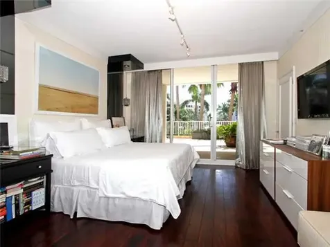 711 Crandon Bl Key Biscayne FL 33149
