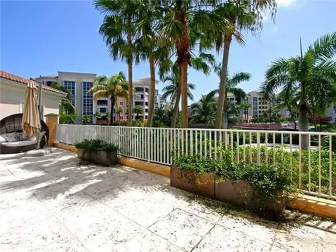 711 Crandon Bl Key Biscayne FL 33149