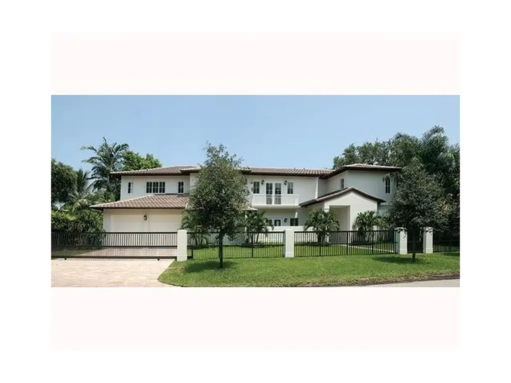 7421 SW 53 Court Miami FL 33143