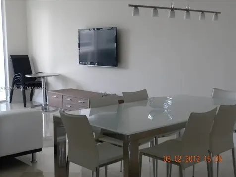 Hallandale Beach FL 33009