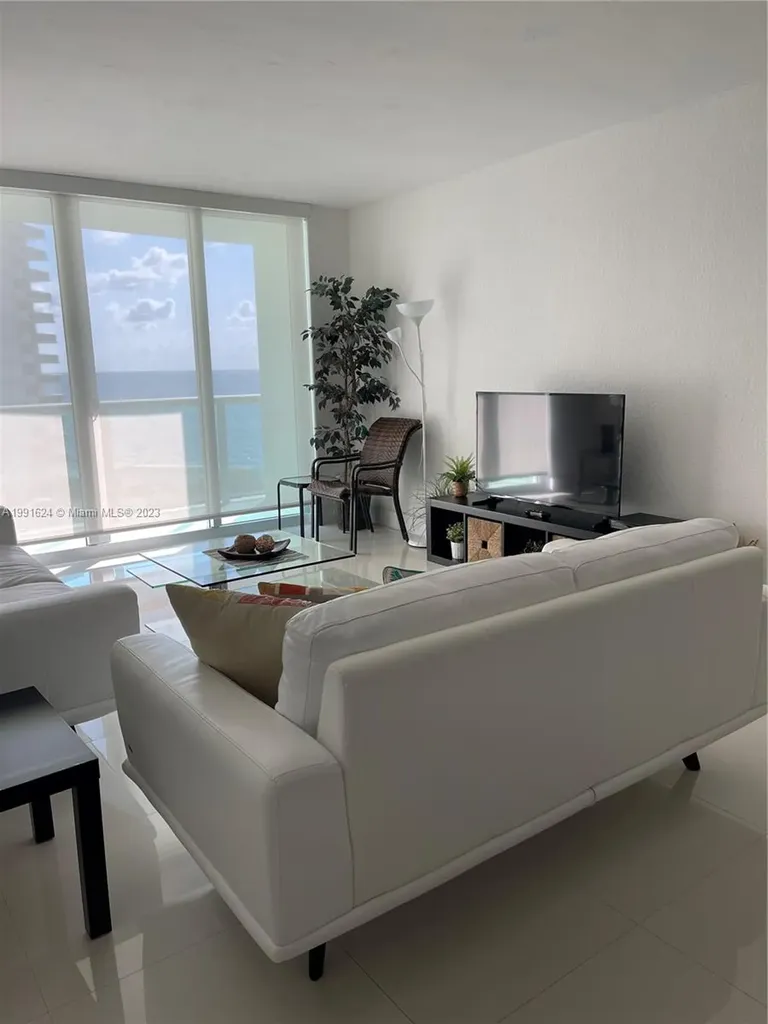 3801 S Ocean Drive Hollywood FL 33019