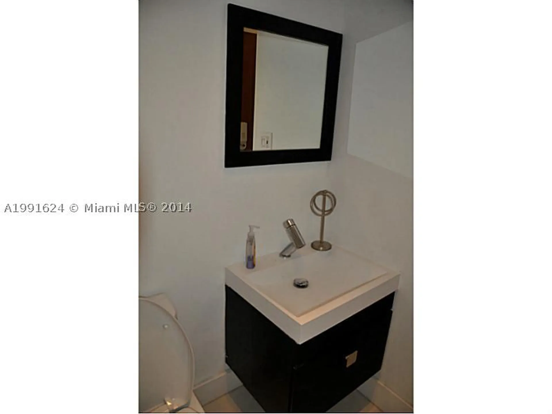 3801 S Ocean Drive Hollywood FL 33019