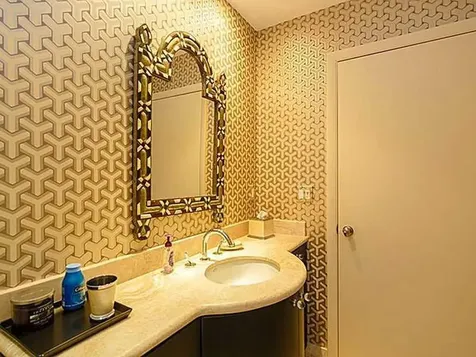6620 Windsor Lane Miami Beach FL 33141