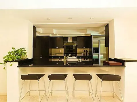 6620 Windsor Lane Miami Beach FL 33141