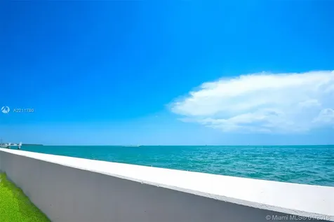 630 S Mashta Drive Key Biscayne FL 33149