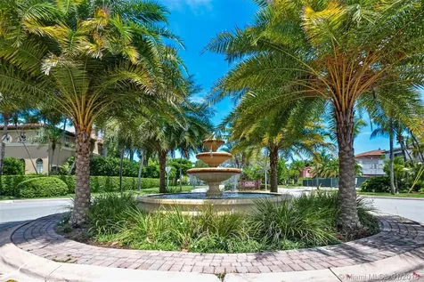 630 S Mashta Drive Key Biscayne FL 33149
