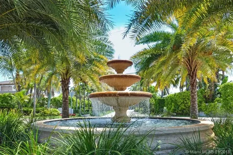 630 S Mashta Drive Key Biscayne FL 33149
