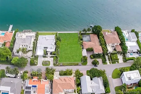630 S Mashta Drive Key Biscayne FL 33149