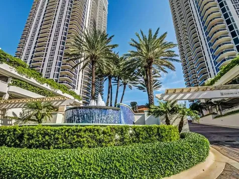 4779 Collins Avenue Miami Beach FL 33140