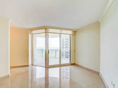 4779 Collins Avenue Miami Beach FL 33140