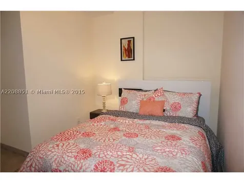 19370 Collins Av Seasonal Sunny Isles Beach FL 33160
