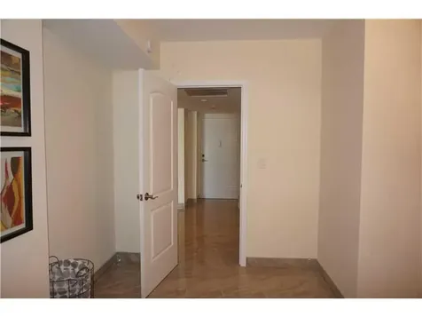 19370 Collins Avenue Seasonal Sunny Isles Beach FL 33160