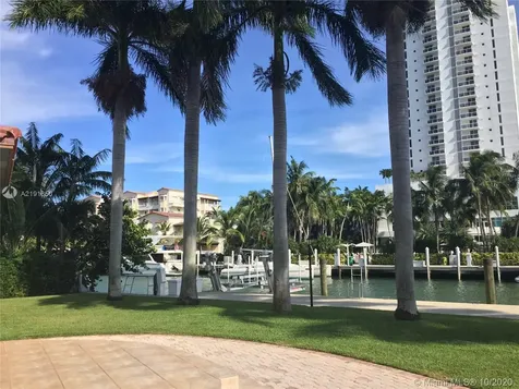 1630 W 21 Street Miami Beach FL 33140