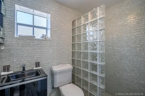 1018 Jefferson Avenue Miami Beach FL 33139