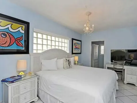 1018 Jefferson Avenue Miami Beach FL 33139