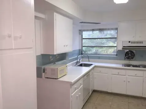 6910 Leonardo Street Coral Gables FL 33146
