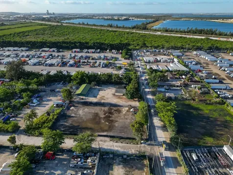15721 NW 122 Avenue Miami FL 33018