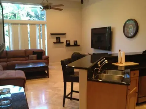 2810 NE 39th Court Lighthouse Point FL 33064