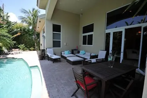 2810 NE 39th Court Lighthouse Point FL 33064