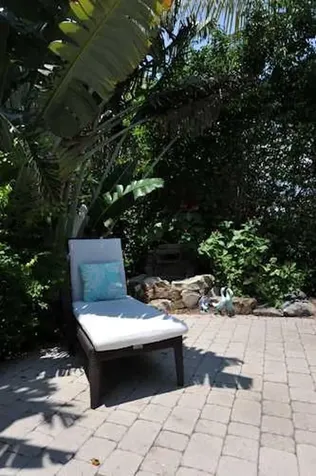 2810 NE 39th Court Lighthouse Point FL 33064