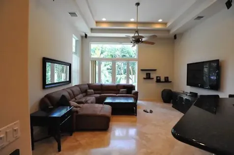 2810 NE 39th Court Lighthouse Point FL 33064