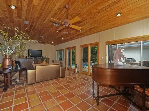 1425 Trillo Avenue Miami FL 33146