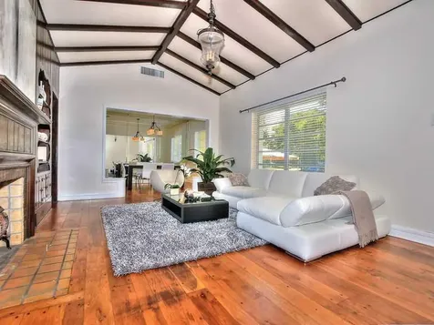 824 Anastasia Avenue Coral Gables FL 33134