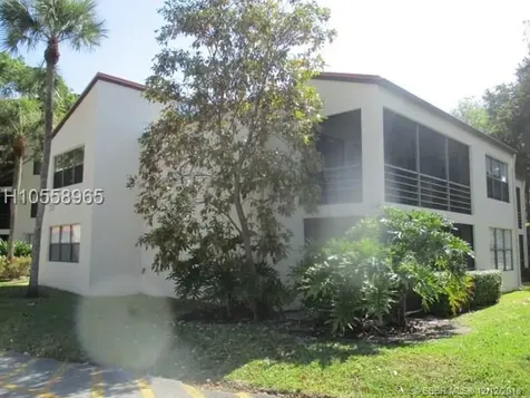 2313 S Cypress Bend Drive Pompano Beach FL 33069