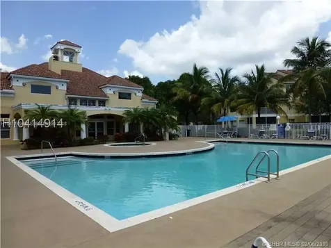 2400 NW 33rd Street Oakland Park FL 33309