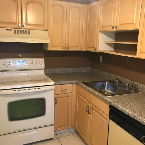 107 Gardens Drive Pompano Beach FL 33069