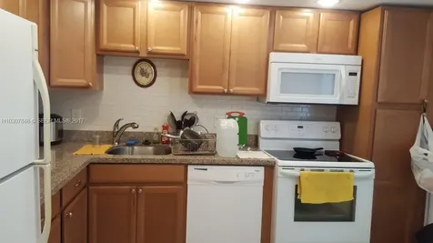 2851 S Palm Aire Drive Pompano Beach FL 33069