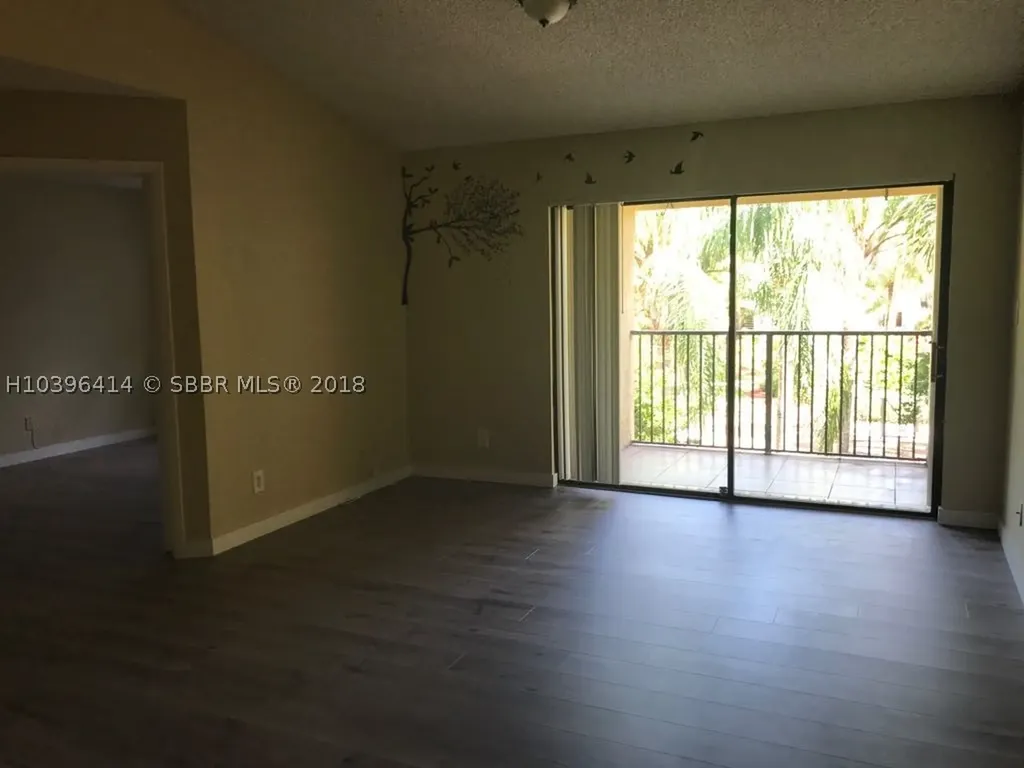 640 S Park Road Hollywood FL 33021