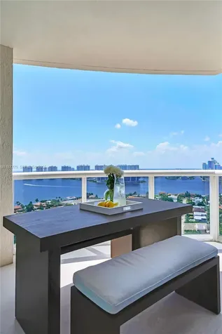 18911 Collins Avenue Sunny Isles Beach FL 33160