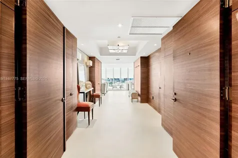 18911 Collins Avenue Sunny Isles Beach FL 33160