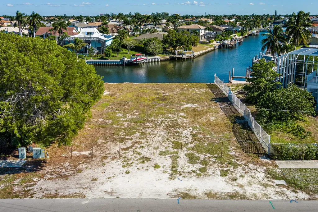 609 Spinnaker Drive Marco Island FL 34145