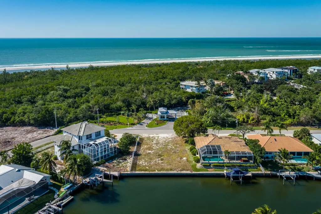 609 Spinnaker Drive Marco Island FL 34145