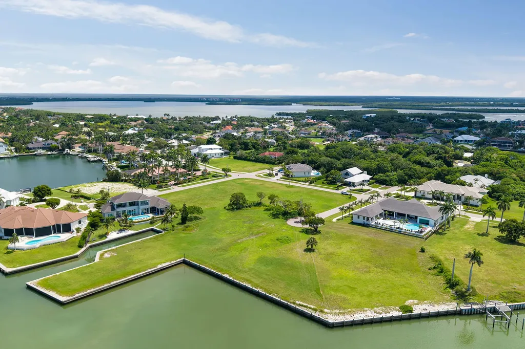 1771 Osceola Court Marco Island FL 34145