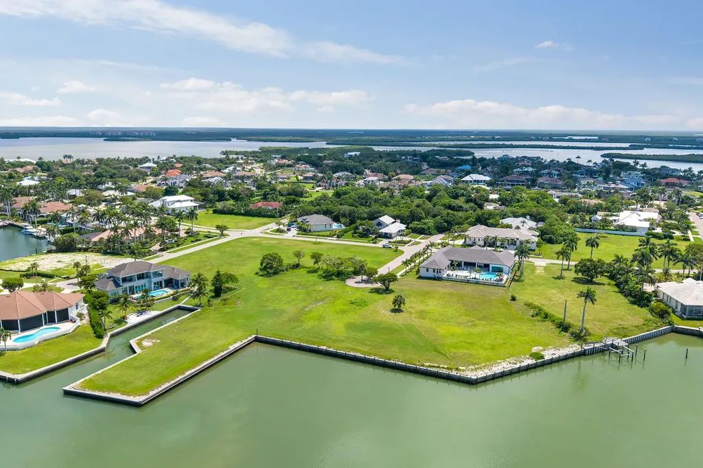 1771 Osceola Court Marco Island FL 34145