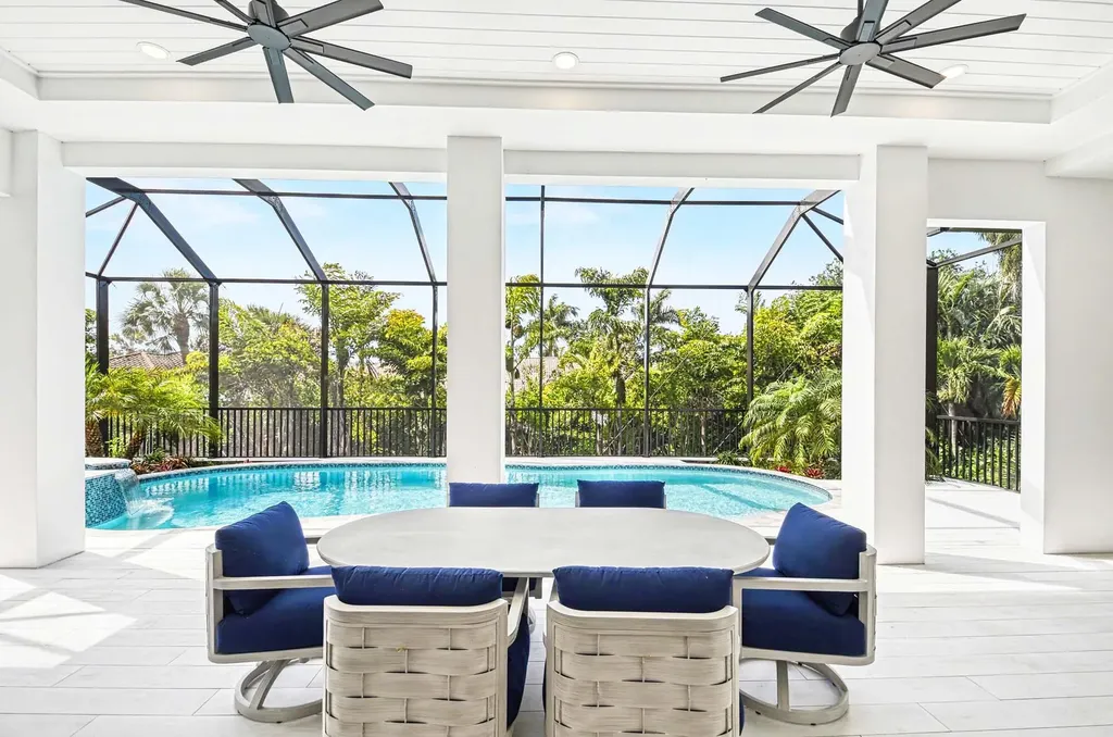 375 Periwinkle Court Marco Island FL 34145