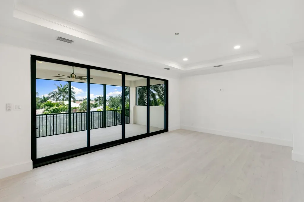 375 Periwinkle Court Marco Island FL 34145