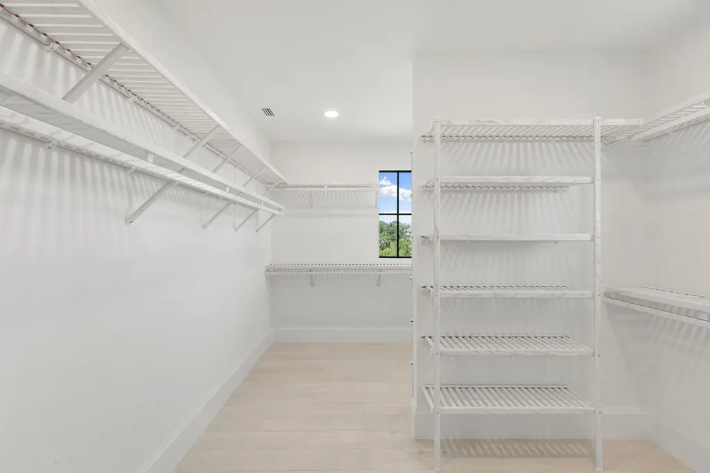 375 Periwinkle Court Marco Island FL 34145