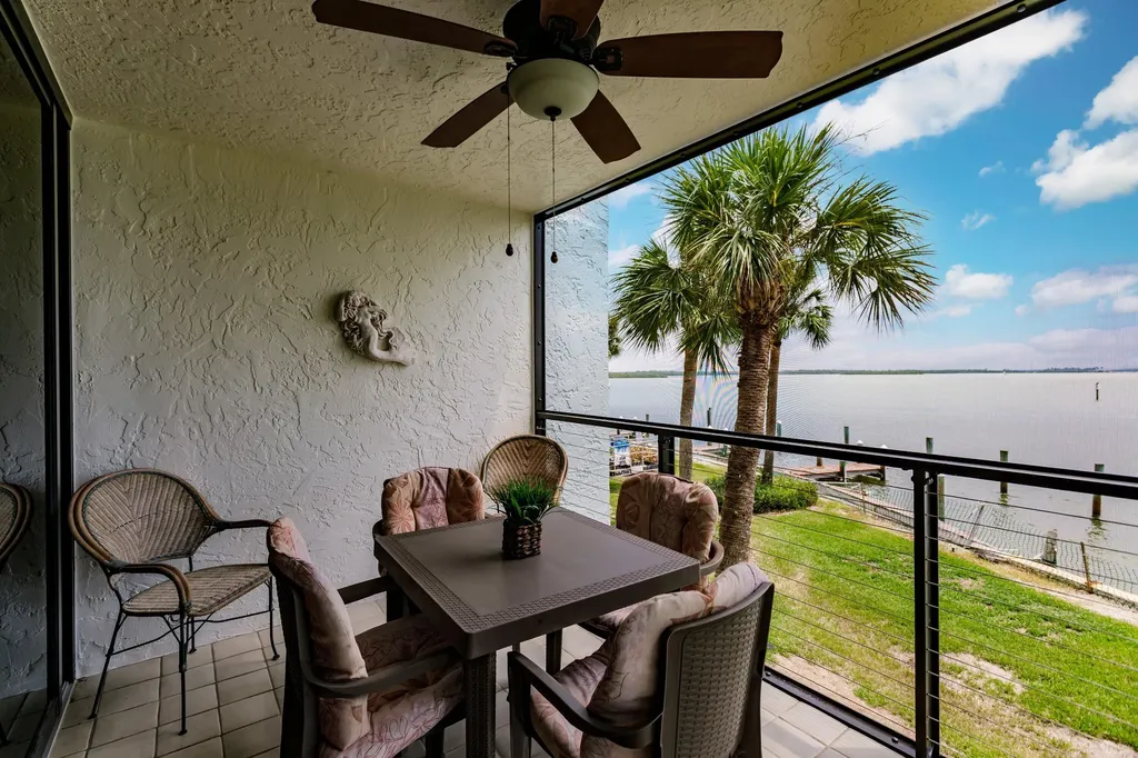 1085 Bald Eagle Marco Island FL 34145