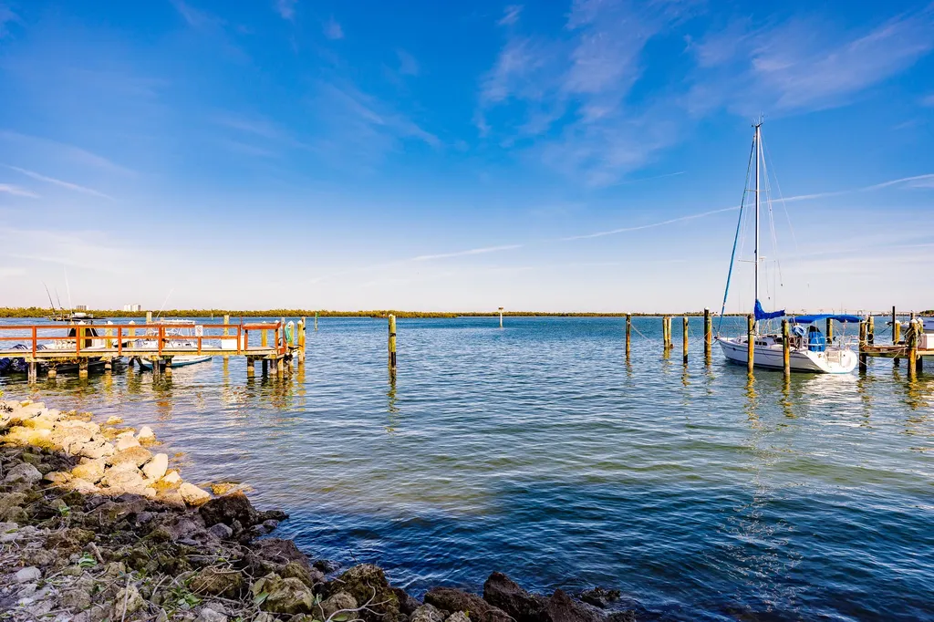 1085 Bald Eagle Marco Island FL 34145