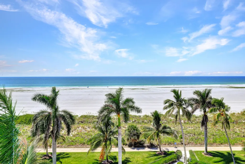 140 Seaview Court Marco Island FL 34145