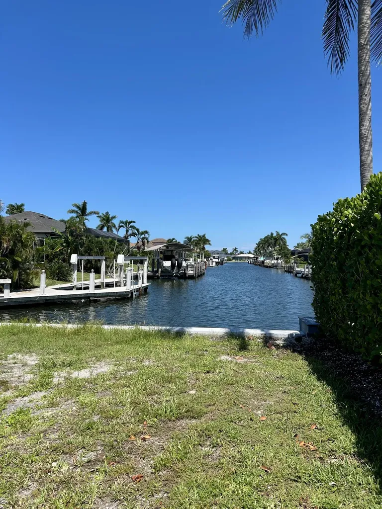 930 Goldenrod Avenue Marco Island FL 34145