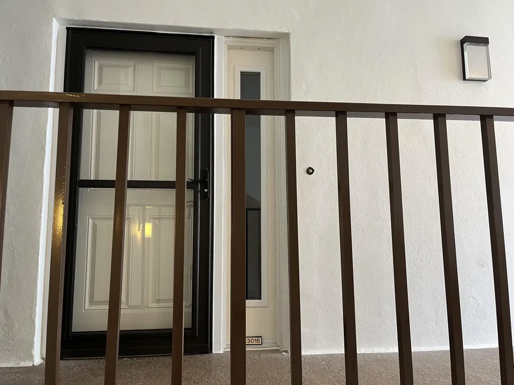 961 Swallow Marco Island FL 34145