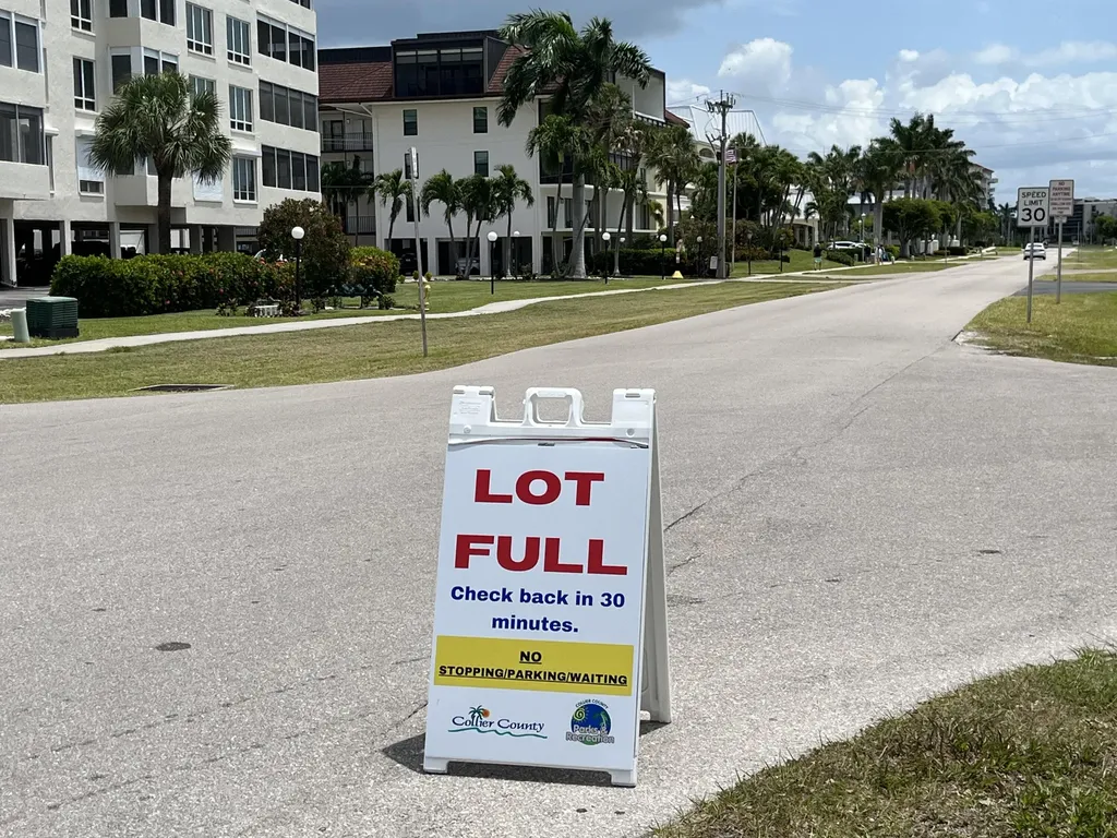 961 Swallow Marco Island FL 34145