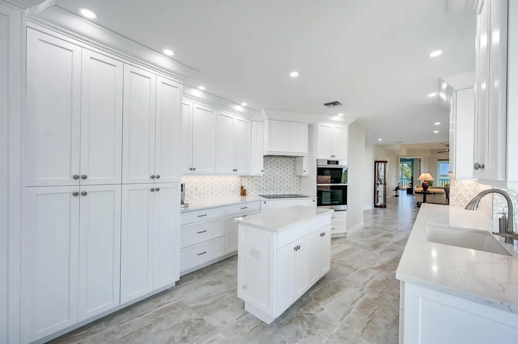 2000 Royal Marco Way Marco Island FL 34145