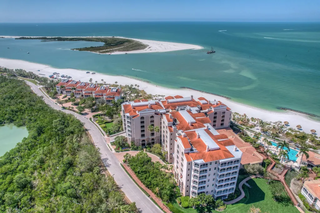 2000 Royal Marco Way Marco Island FL 34145